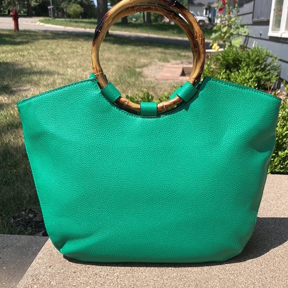 Bamboo Tote Handbag in a Pretty Shade of Green - Picture 3 of 13
